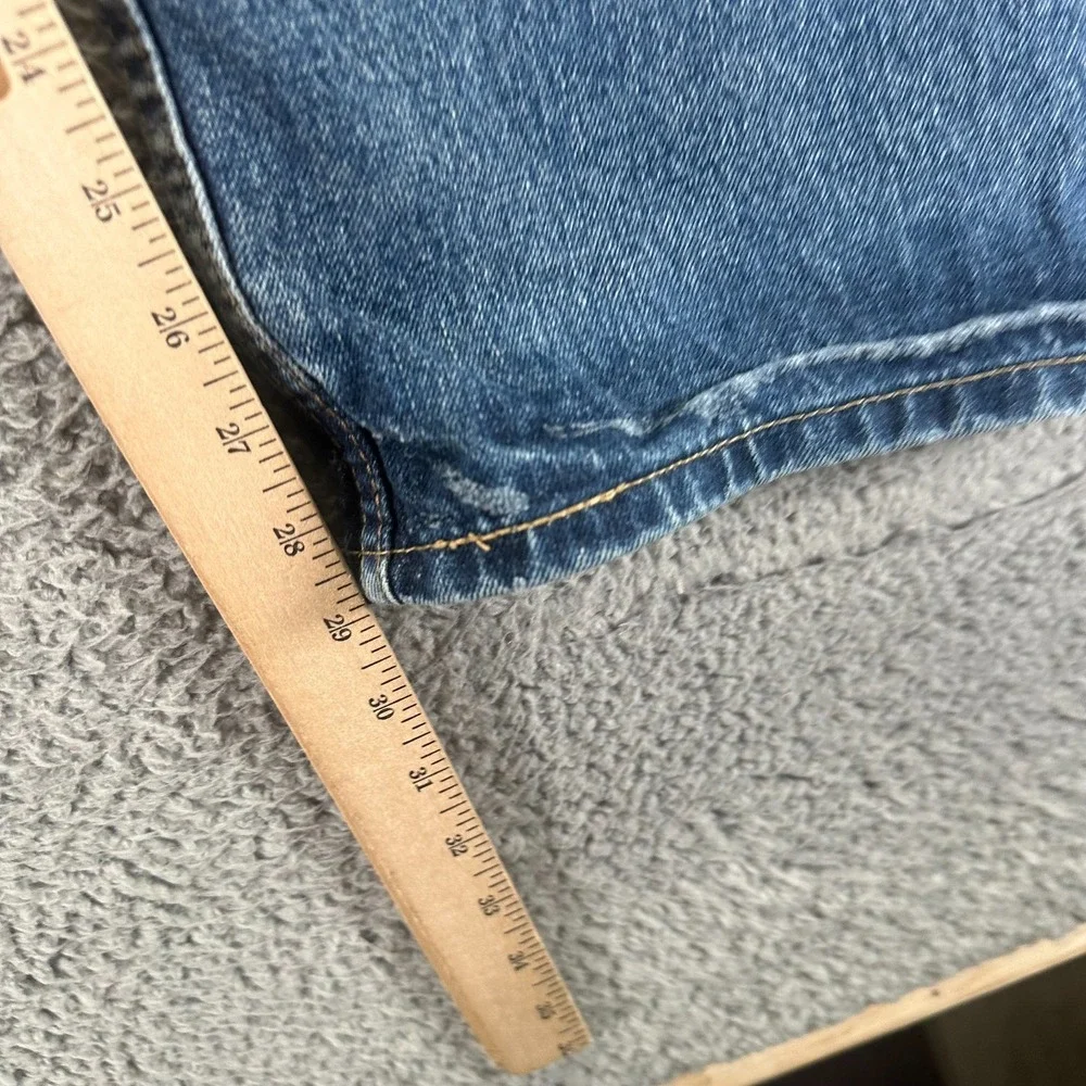 Levis before purchasing